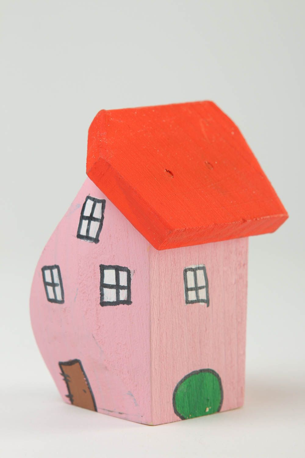 Estatuilla de madera artesanal decoración de escritorio figura de casa rosada  foto 2