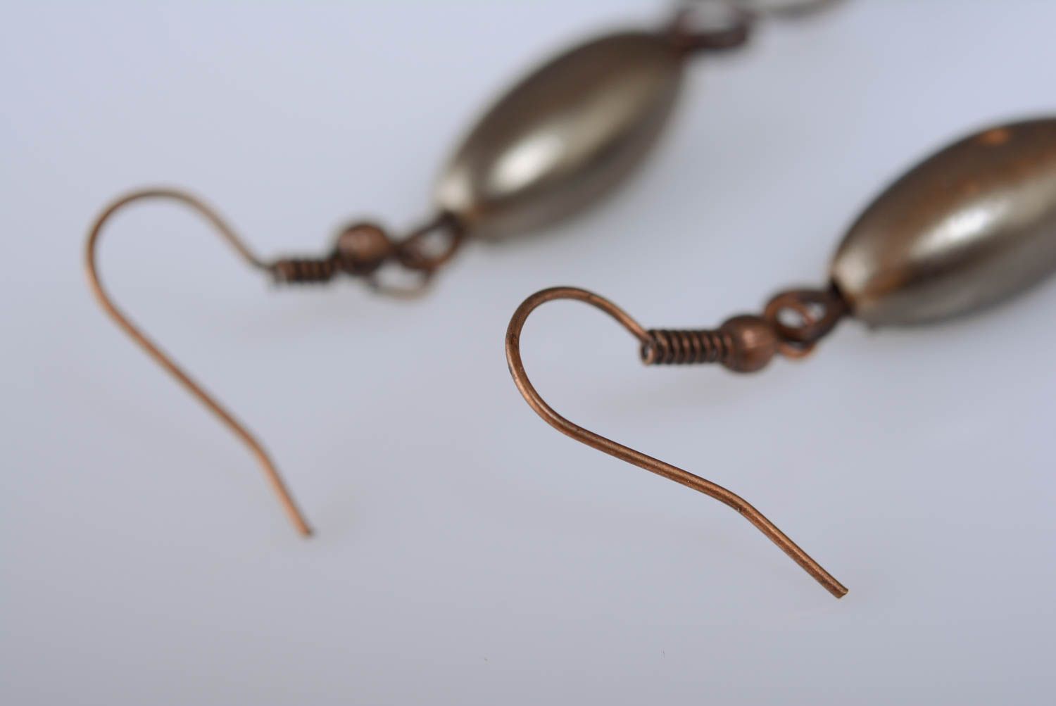 Boucles d'oreilles wire wrapping en cuivre originales marron faites main photo 5