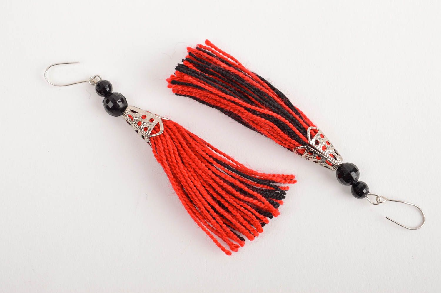 Schwarz rote auffallende handmadeOhrringe Schmuck Ohrhänger Schmuck für Frauen foto 5