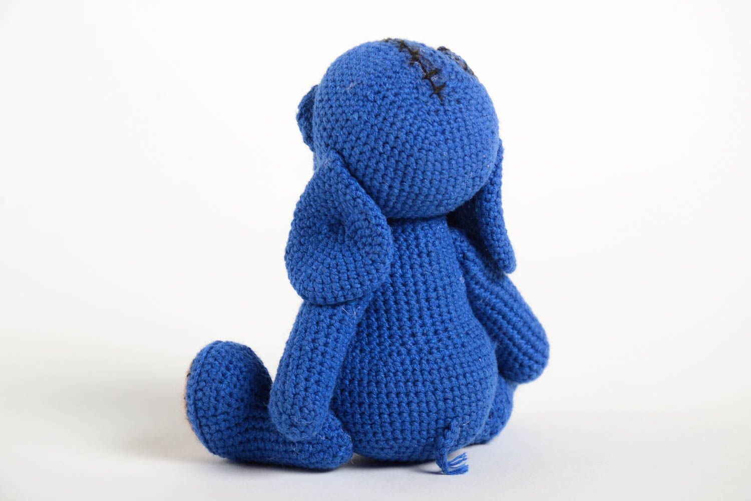 Jouet tricoté éléphant bleu Peluche faite main petite au crochet Cadeau enfant photo 4