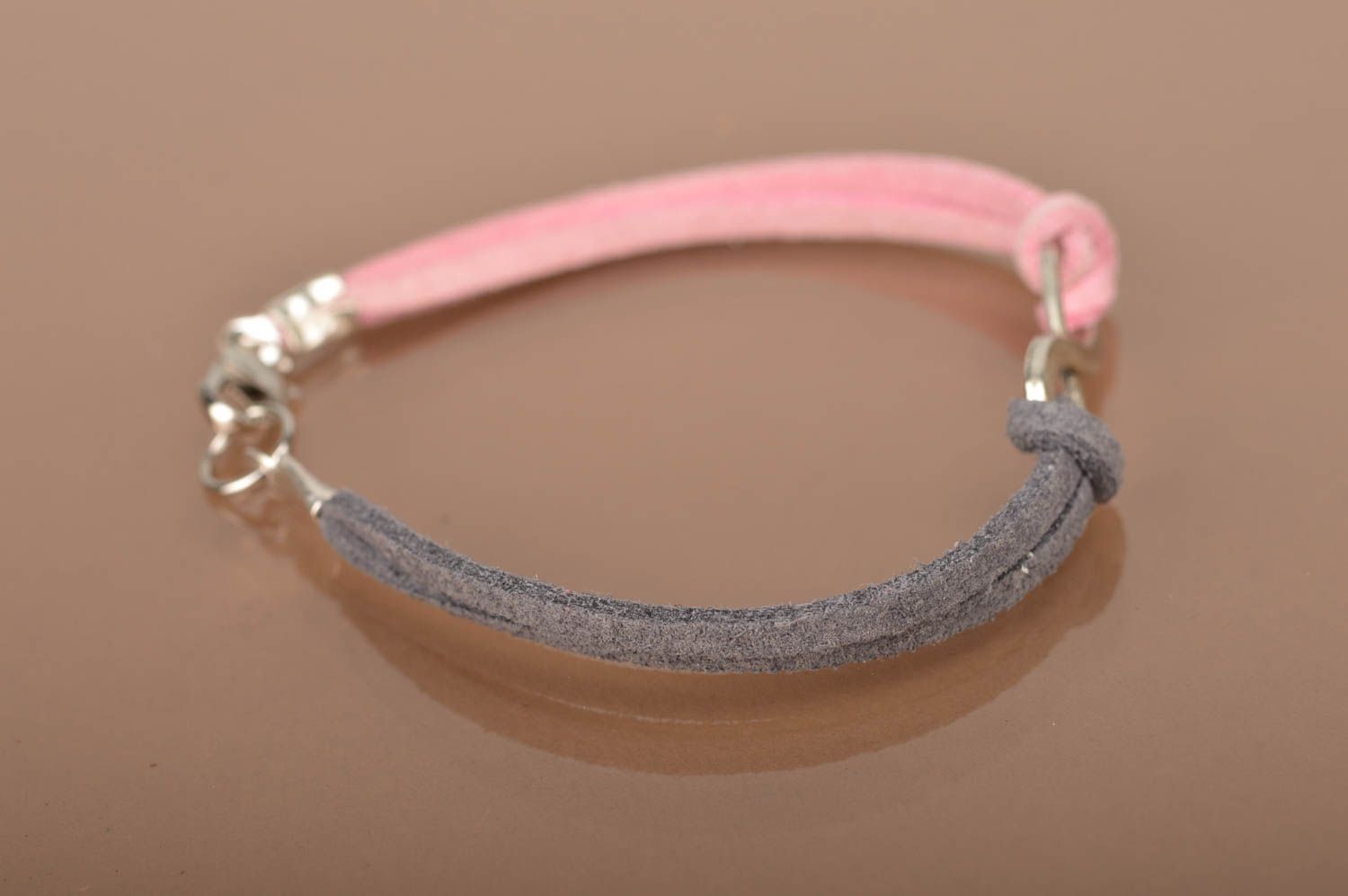 Bracelet tressé Bracelet femme fait main Bijoux artisanaux rose gris cadeau photo 4