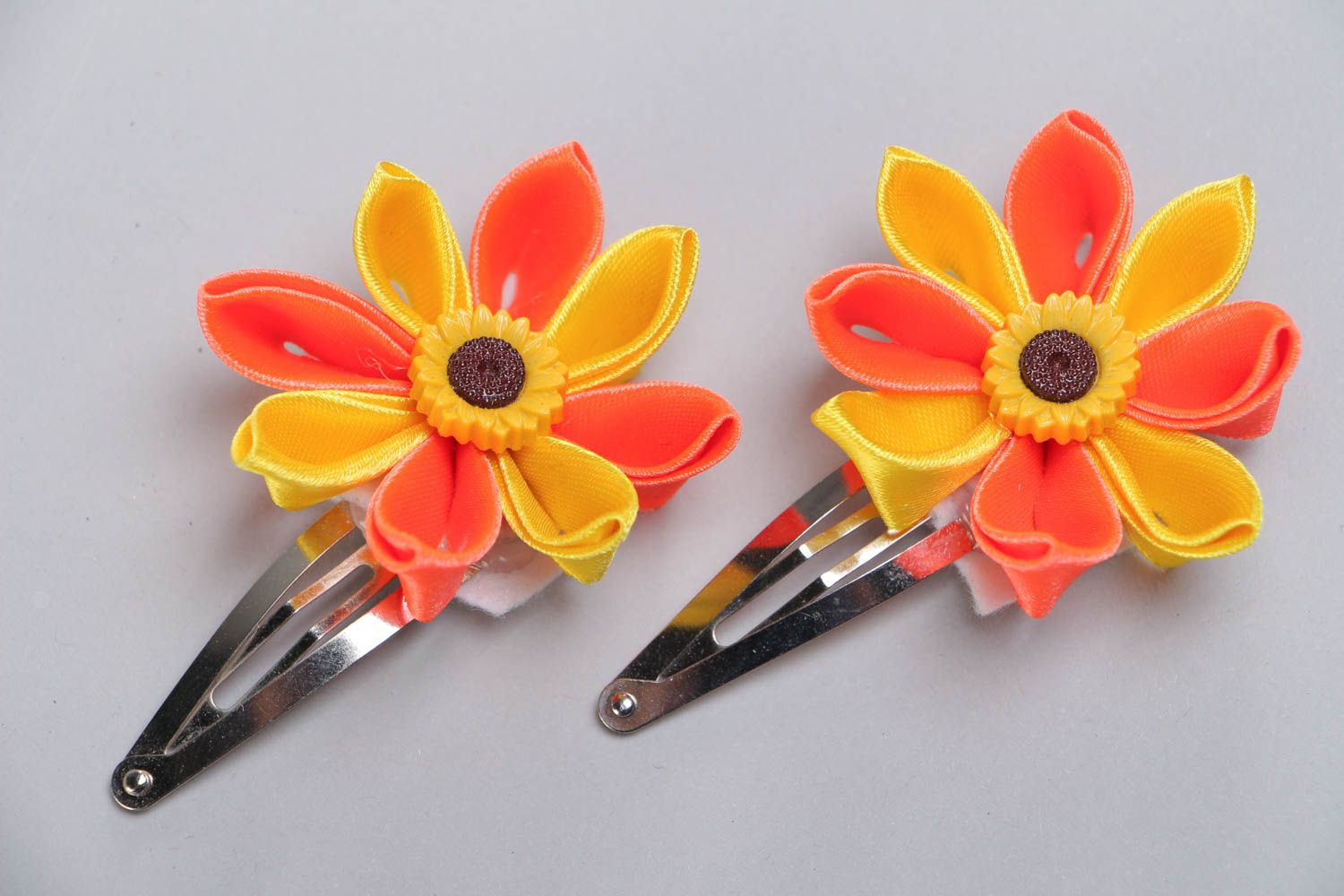 Ensemble de pinces à cheveux kanzashi faites main Fleurs jaune orange 2 pièces photo 2