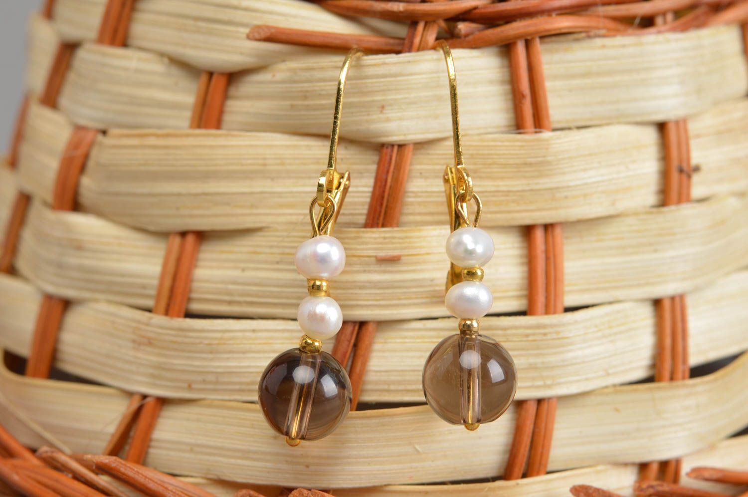 Handmade pearl earrings quartz jewelry dangling earrings unique jewelry  photo 1