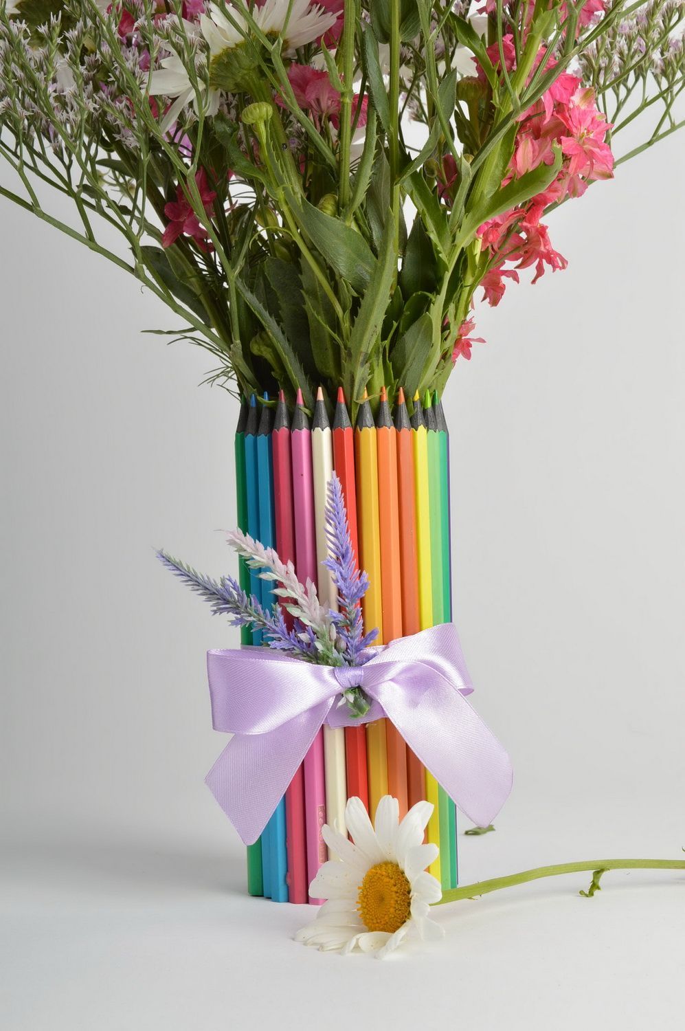 3,5 inch glass flower vase decorated with color pencils 0,92 lb photo 1