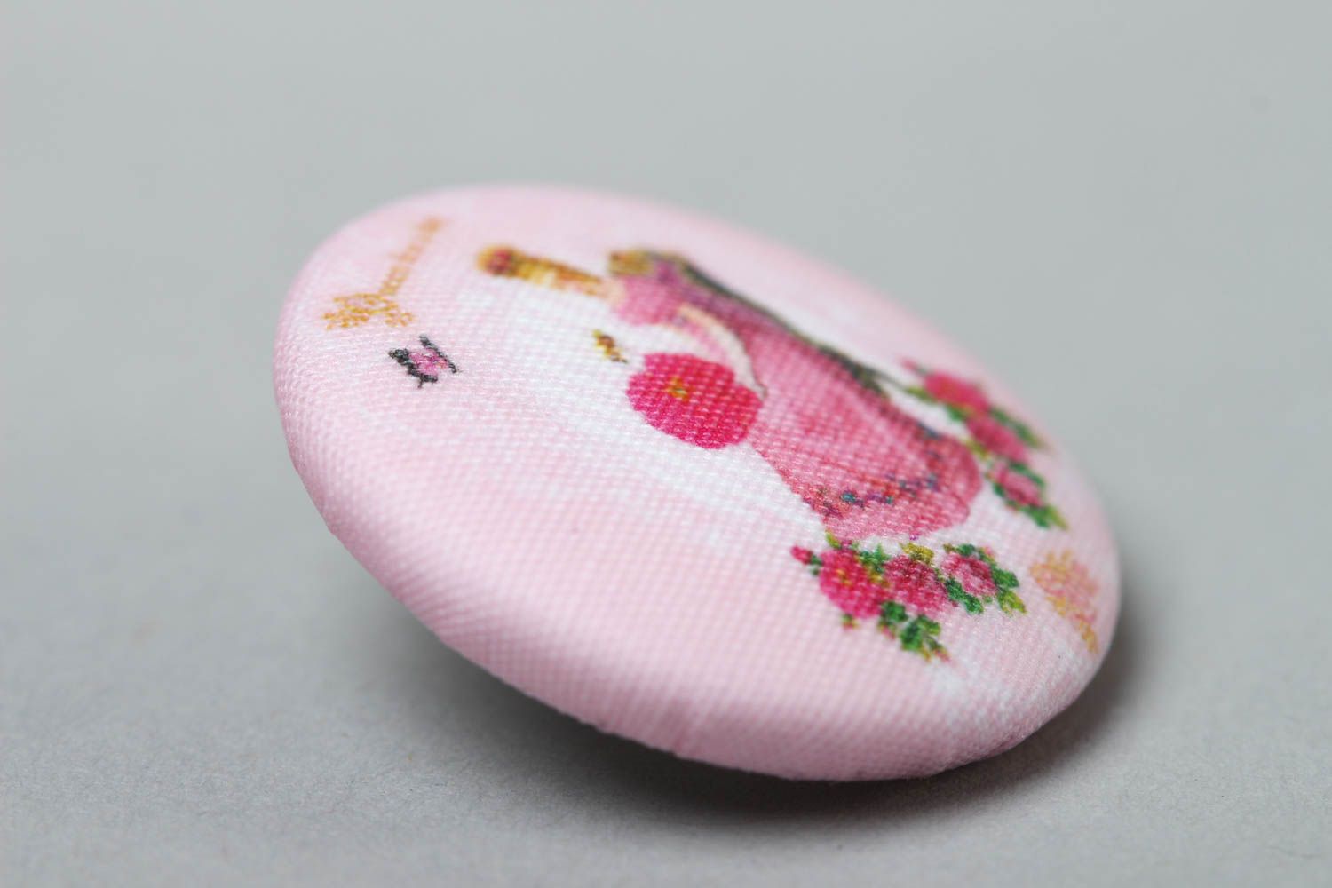 Beautiful handmade plastic button needlework accessories art and craft supplies photo 2
