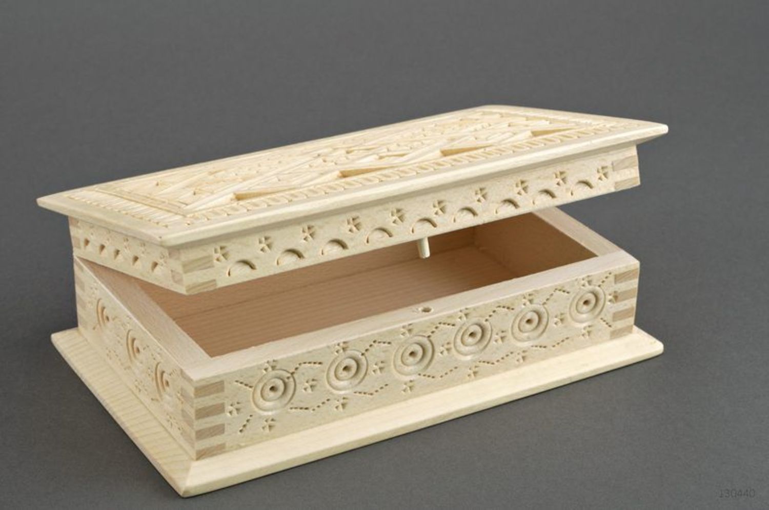 Wooden box for jewelries photo 3