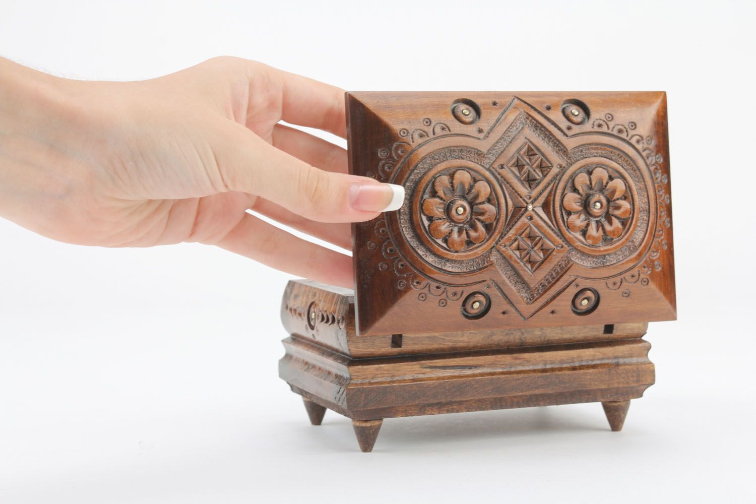 Small carved box photo 4