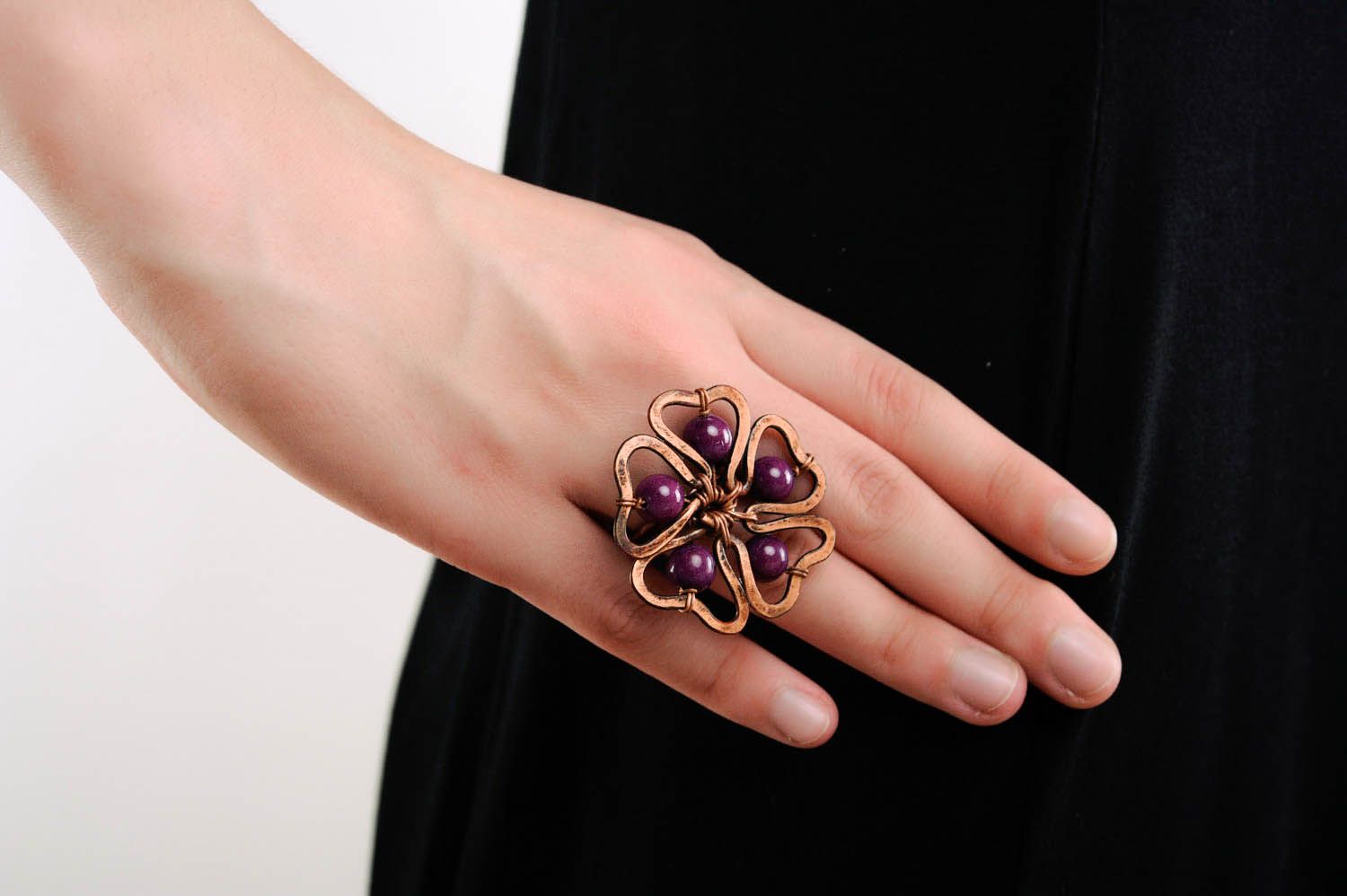 Ring with garnet Buttercup photo 3