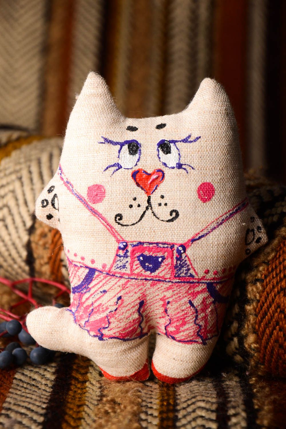 Peluche chat faite main Jouet pour enfant lin design Idée Cadeau original photo 2