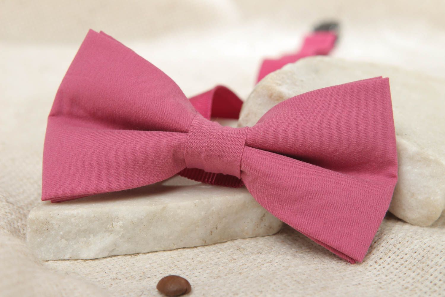 Nœud papillon en tissu de coton naturel original fait main de couleur rose photo 5