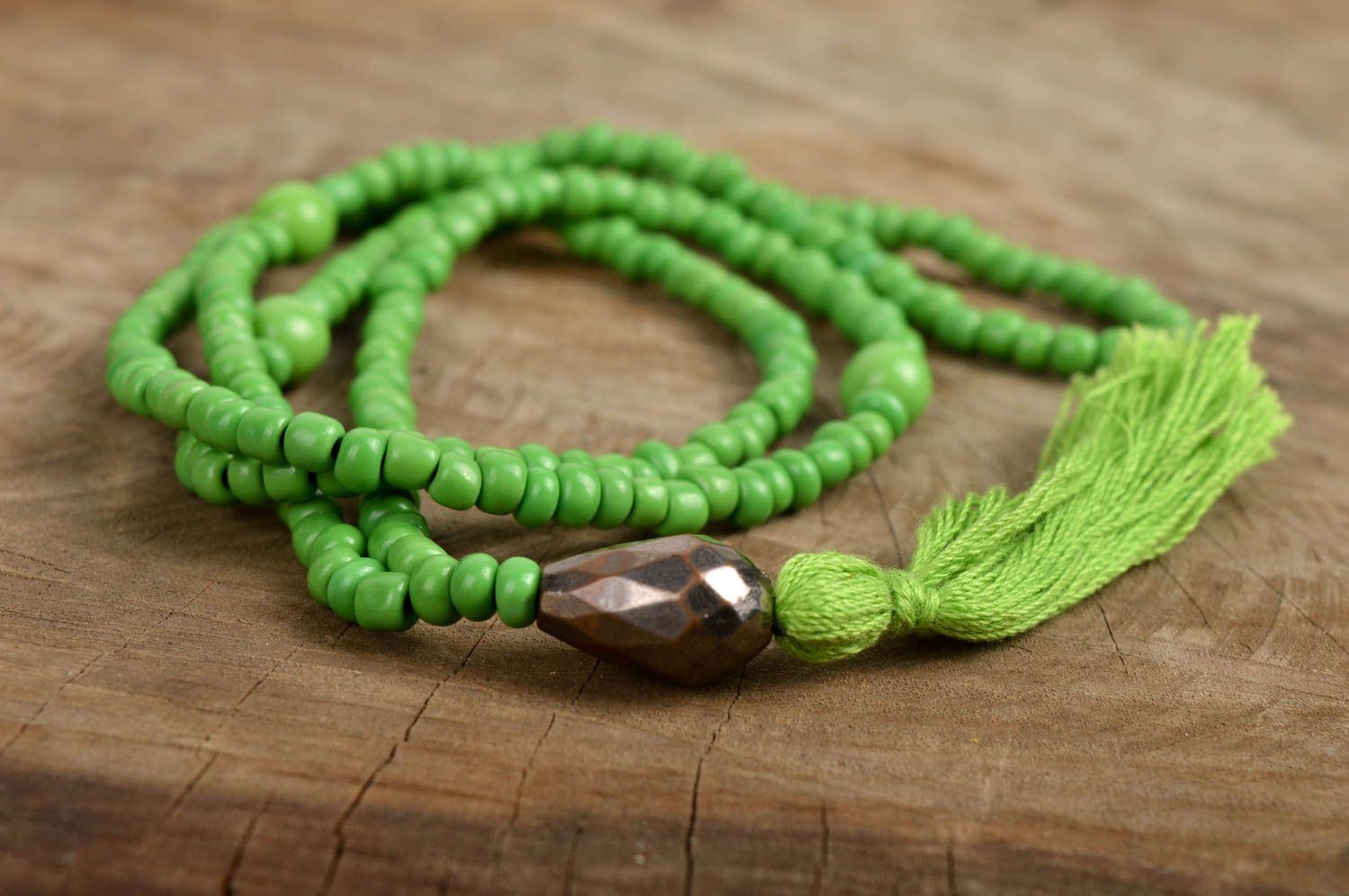 Collier vert Bijou fait main design avec gland en fils Cadeau pour femme photo 1