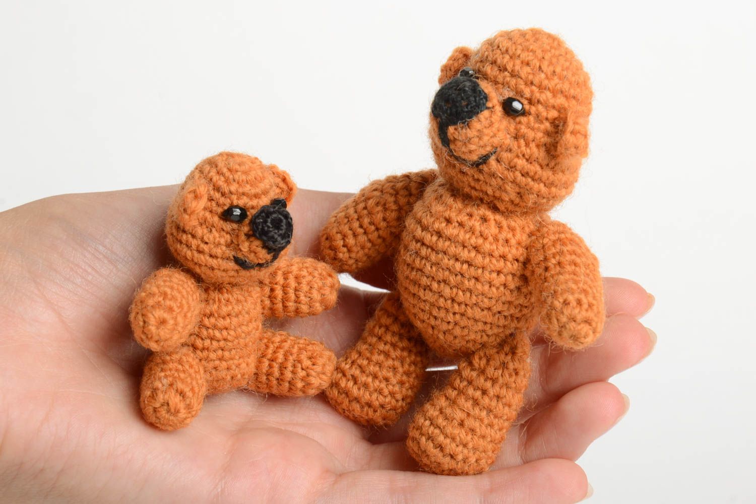 Peluches ours faites main Jouets tricotés au crochet 2 pièces Cadeau enfant photo 5