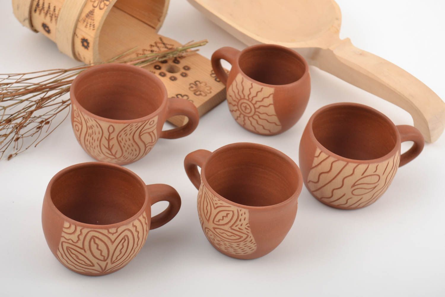 Set of 5 five terracotta natural clay Mexican style coffee cups with cave drawings photo 1