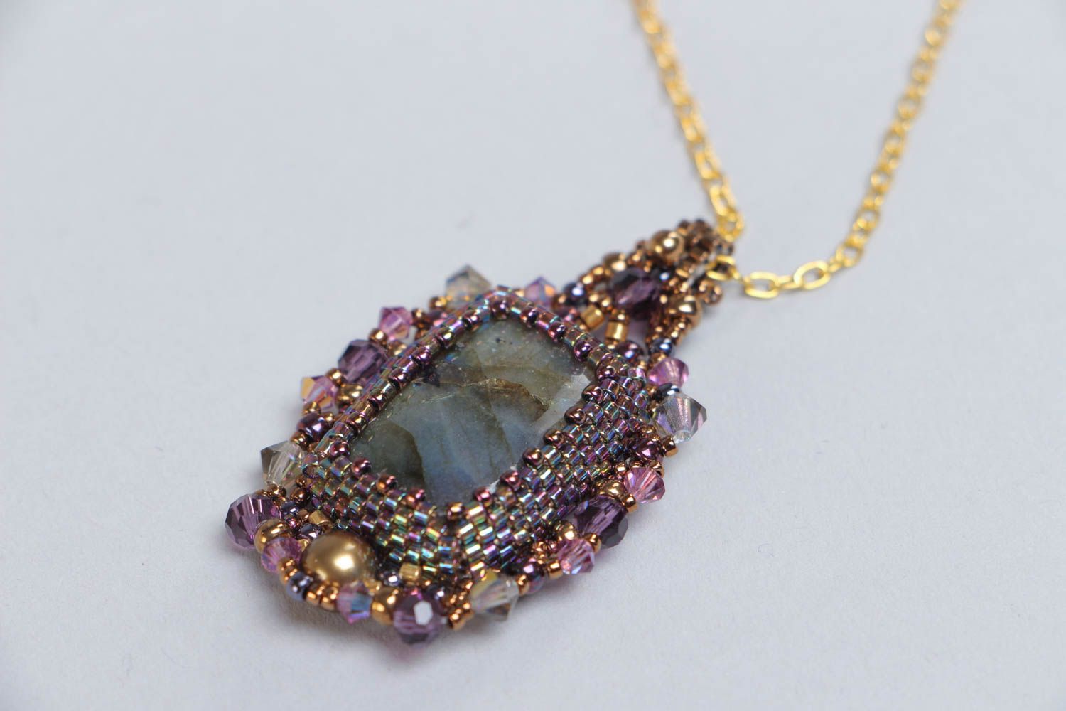Beautiful braided beaded pendant on a chain with labradorite evening accessory photo 3