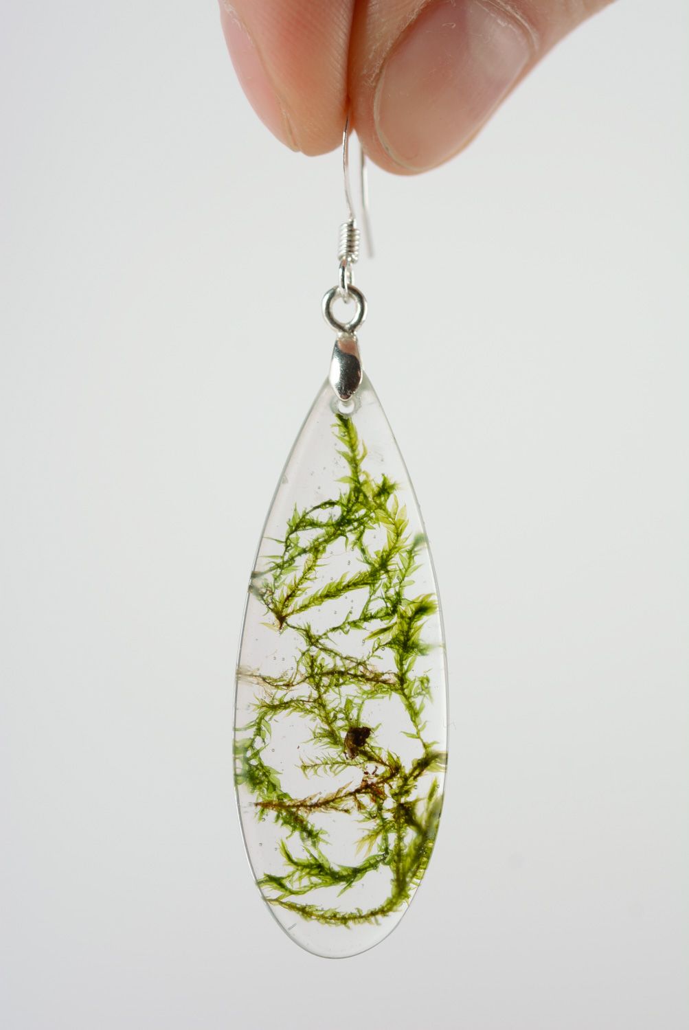 Handmade drop earrings with moss coated with epoxy resin photo 2