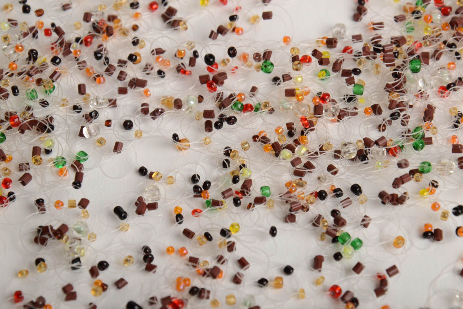Сollier multicolore tissé en perles de rocaille fait main avec fermoir toggle photo 5