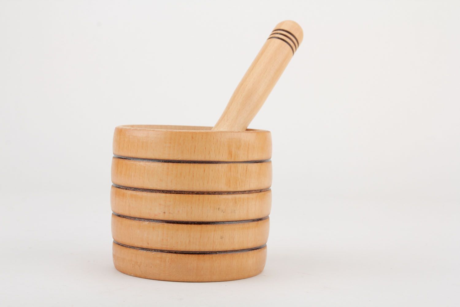 Wooden mortar and pestle photo 1