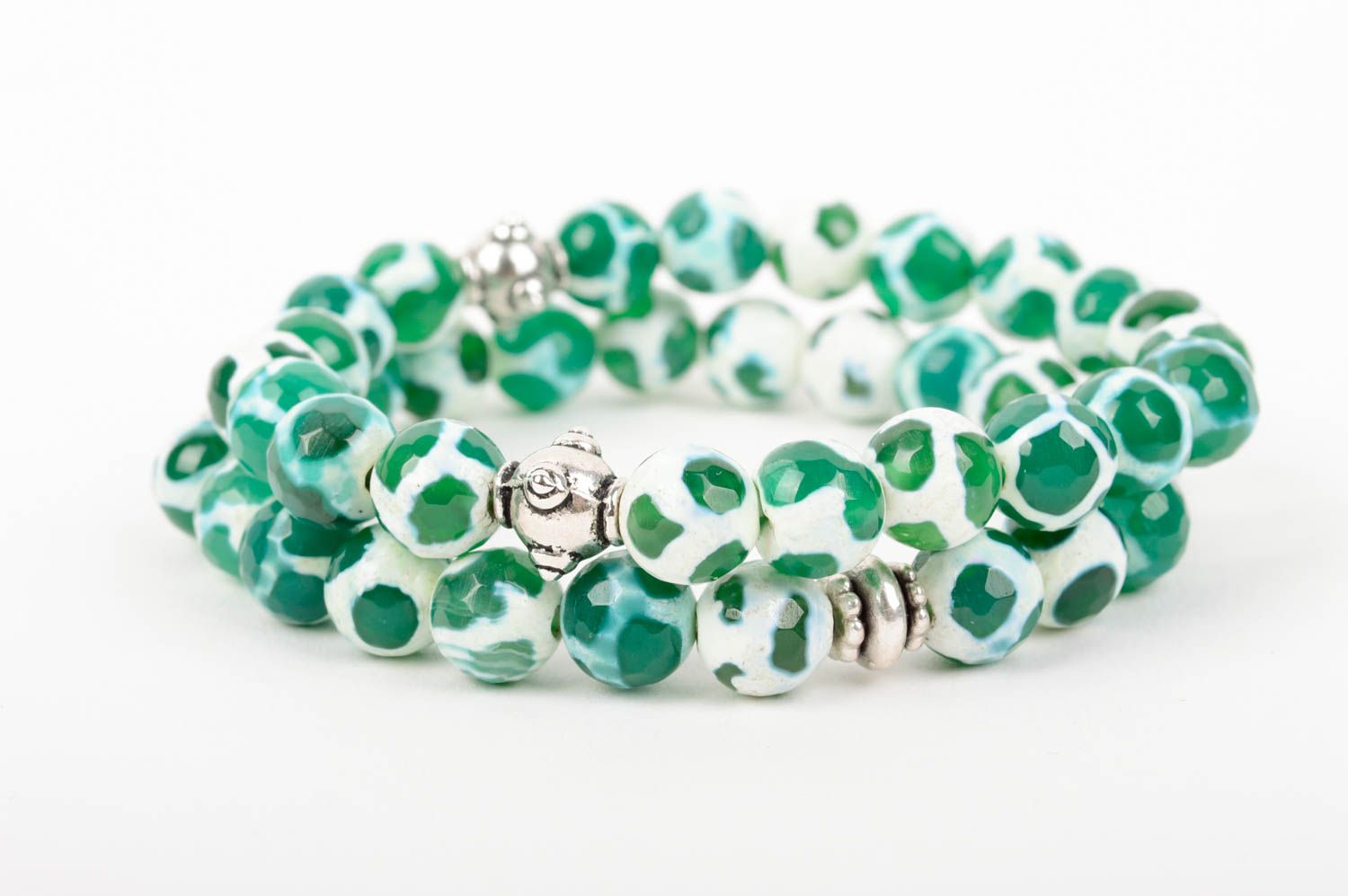 Bracelets design Bijoux fait main Cadeau femme ensemble de 2 pièces vert blanc photo 1