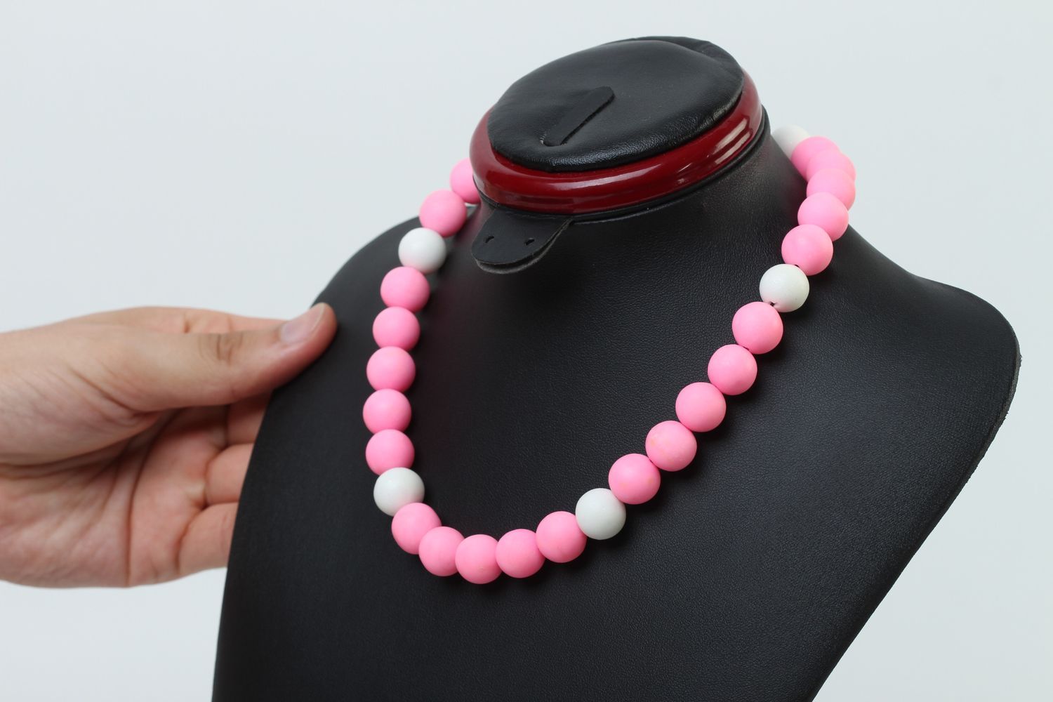 Collier rose Bijou fait main perles en pâte polymère Cadeau pour femme photo 2