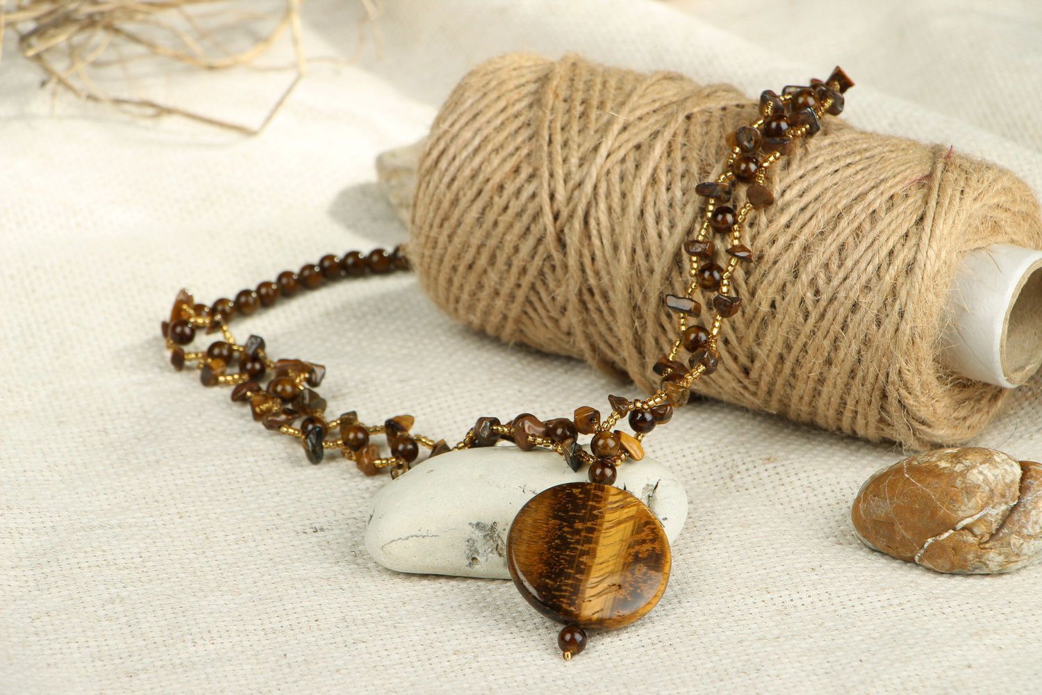 Necklace made of beads and tiger's eye stone photo 4
