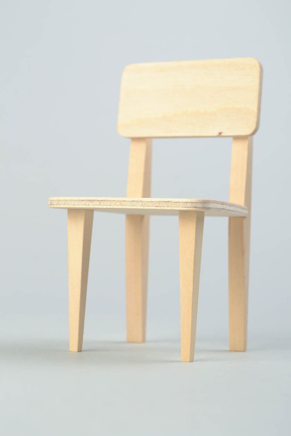 Chaise pour poupée en bois faite main pour serviettage original pratique photo 5