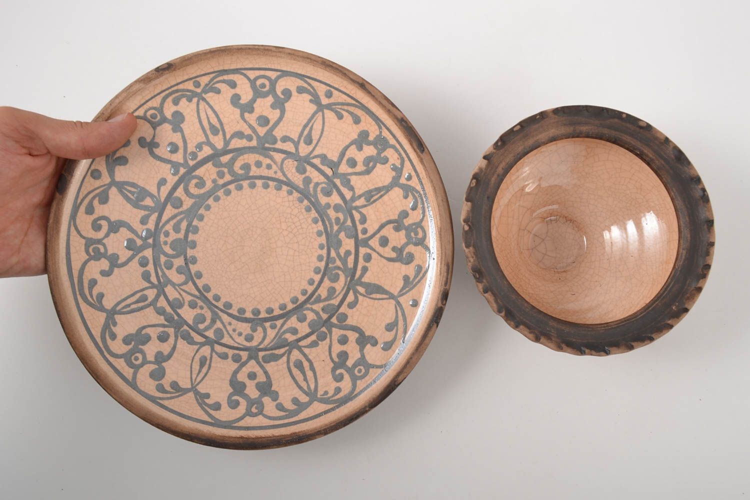 Керамическая тарелка ручной работы и миска глиняная посуда расписная тарелка фото 4