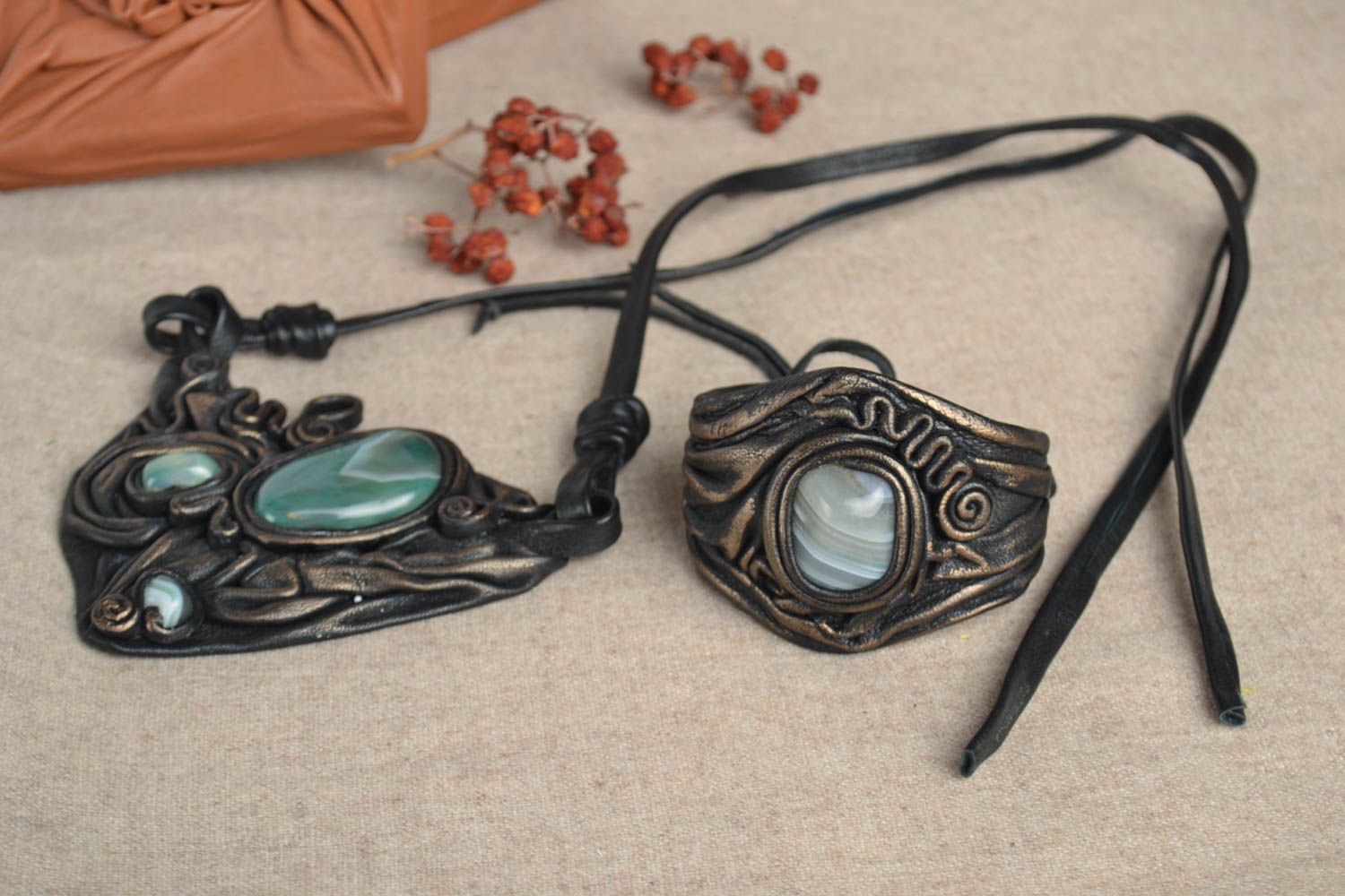 Handmade jewelry set necklace and bracelet made of leather present for woman photo 1