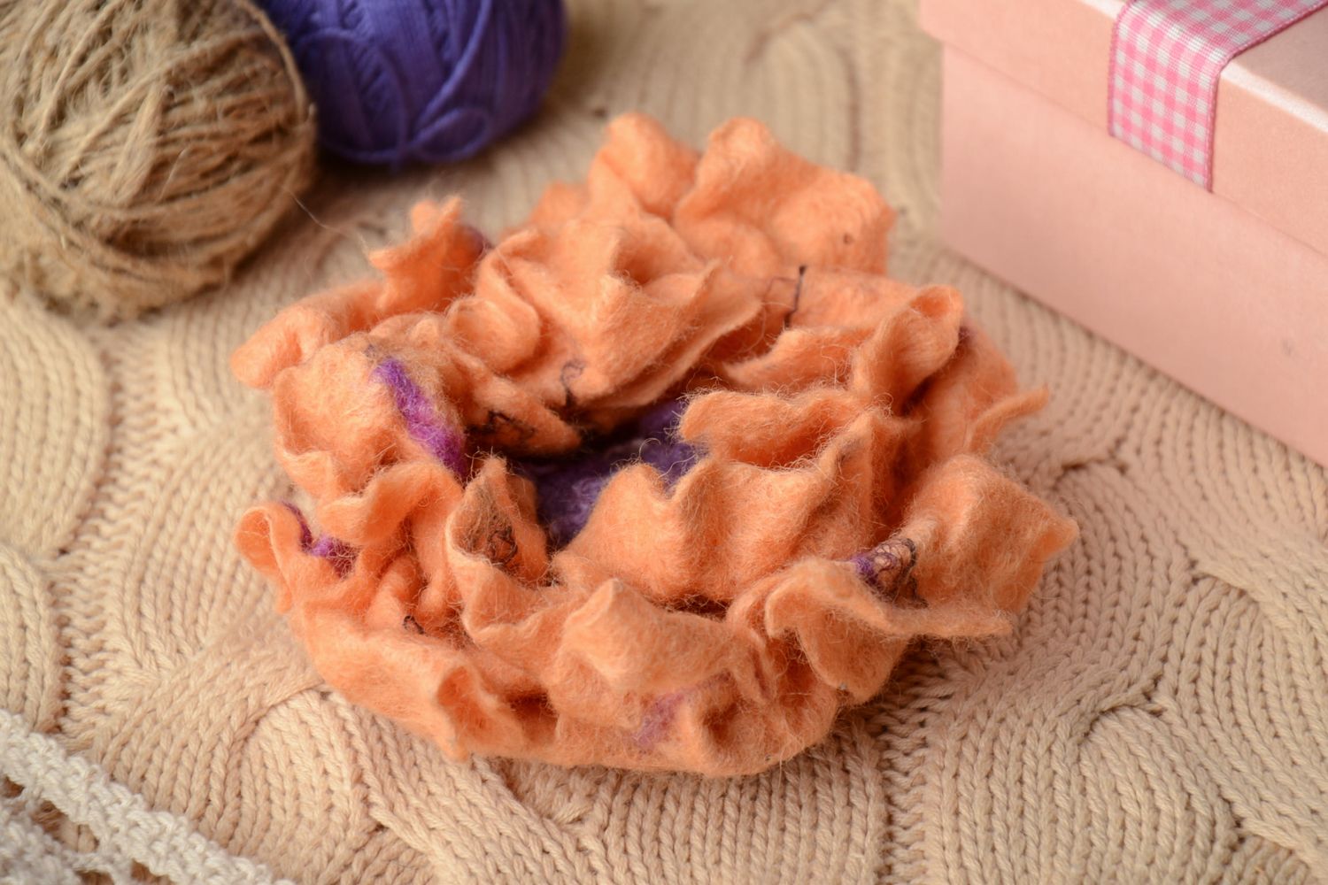 Wool felted brooch in the shape of magnificent flower photo 1