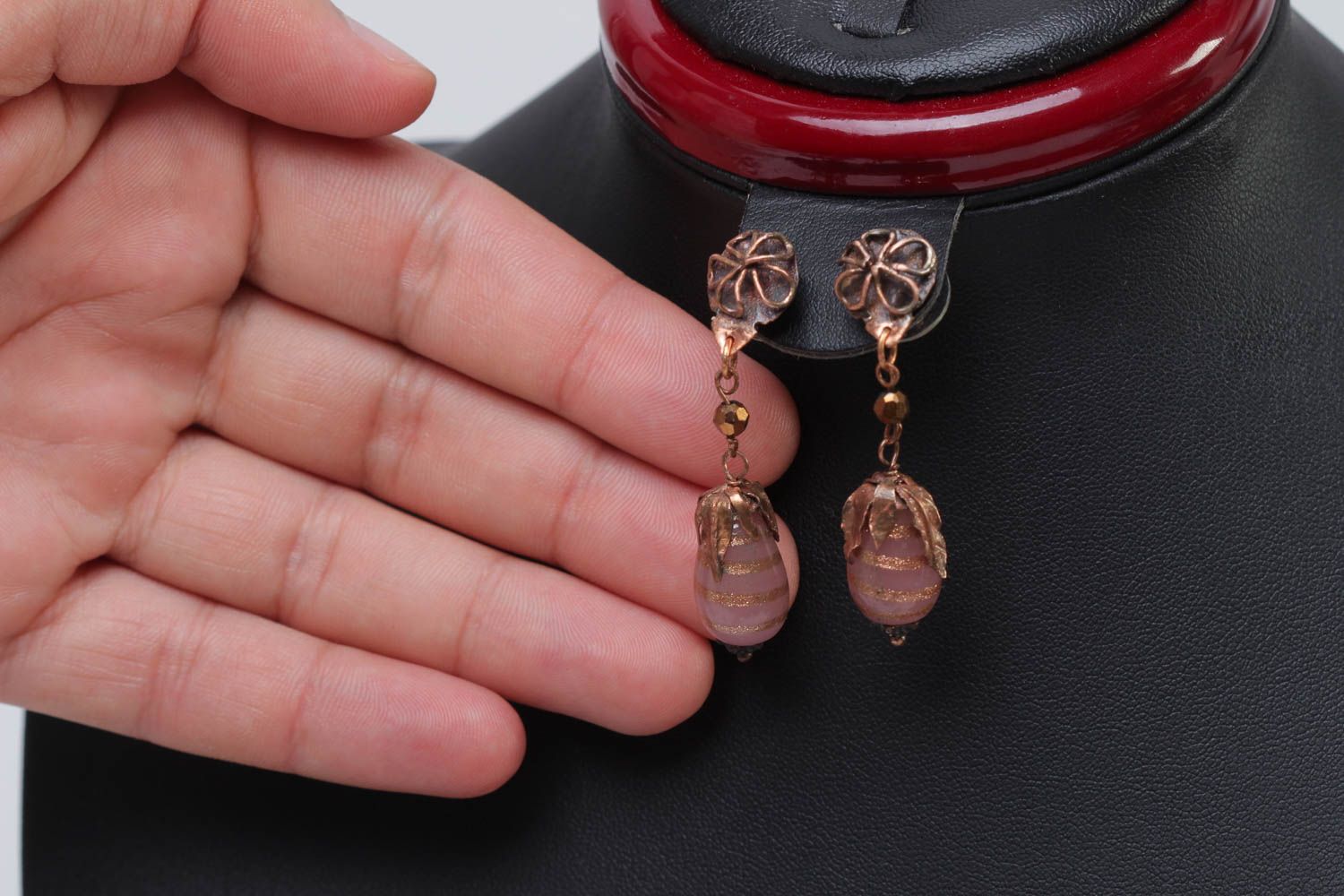 Unusual handmade beaded earrings metal jewelry designs copper earrings photo 5
