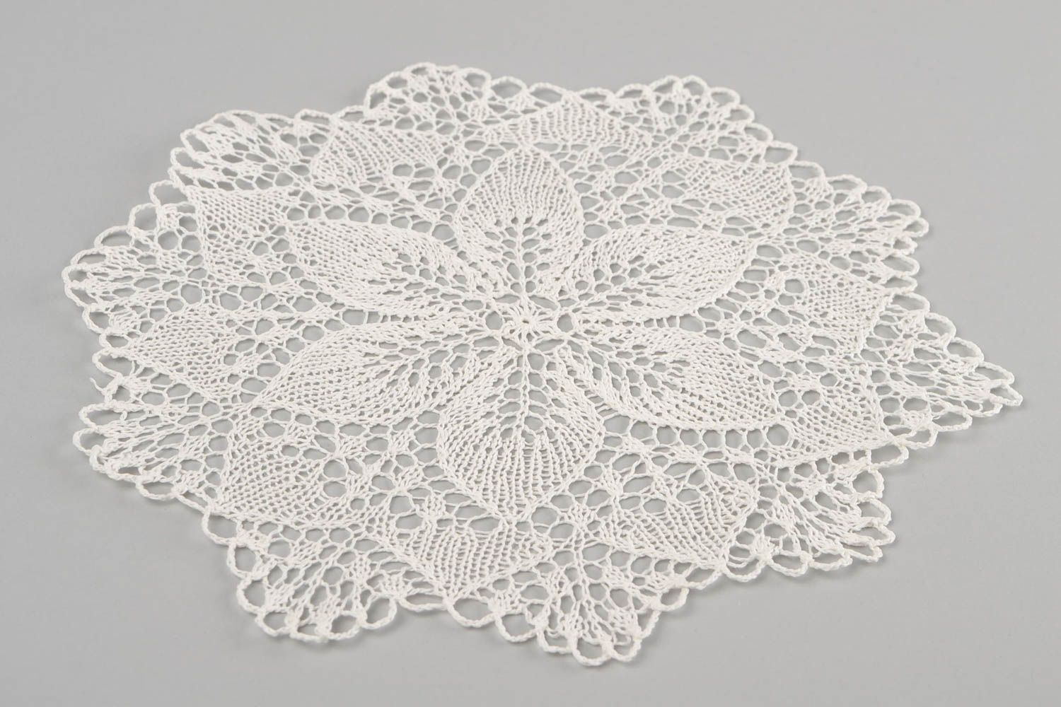 Knitted napkin cotton threads designer lace table cloth handmade interior decor photo 5
