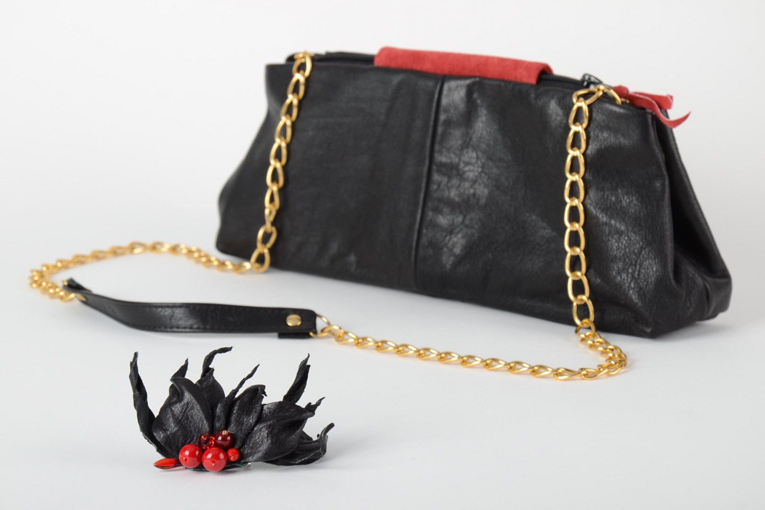 Set of handmade black and red leather accessories flower brooch and clutch bag photo 5