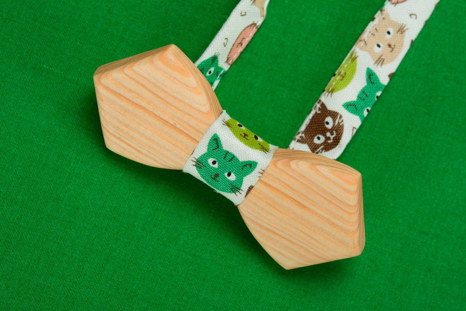 Wooden bow tie Cats photo 3