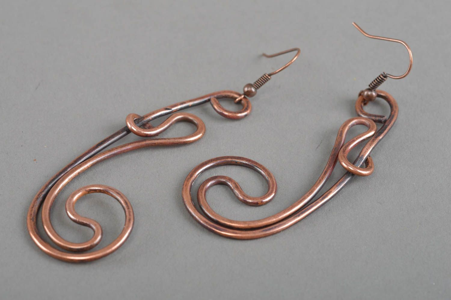 Handmade Ohrringe aus Kupfer ungewöhnlich nach Designer Skizze originell  foto 2