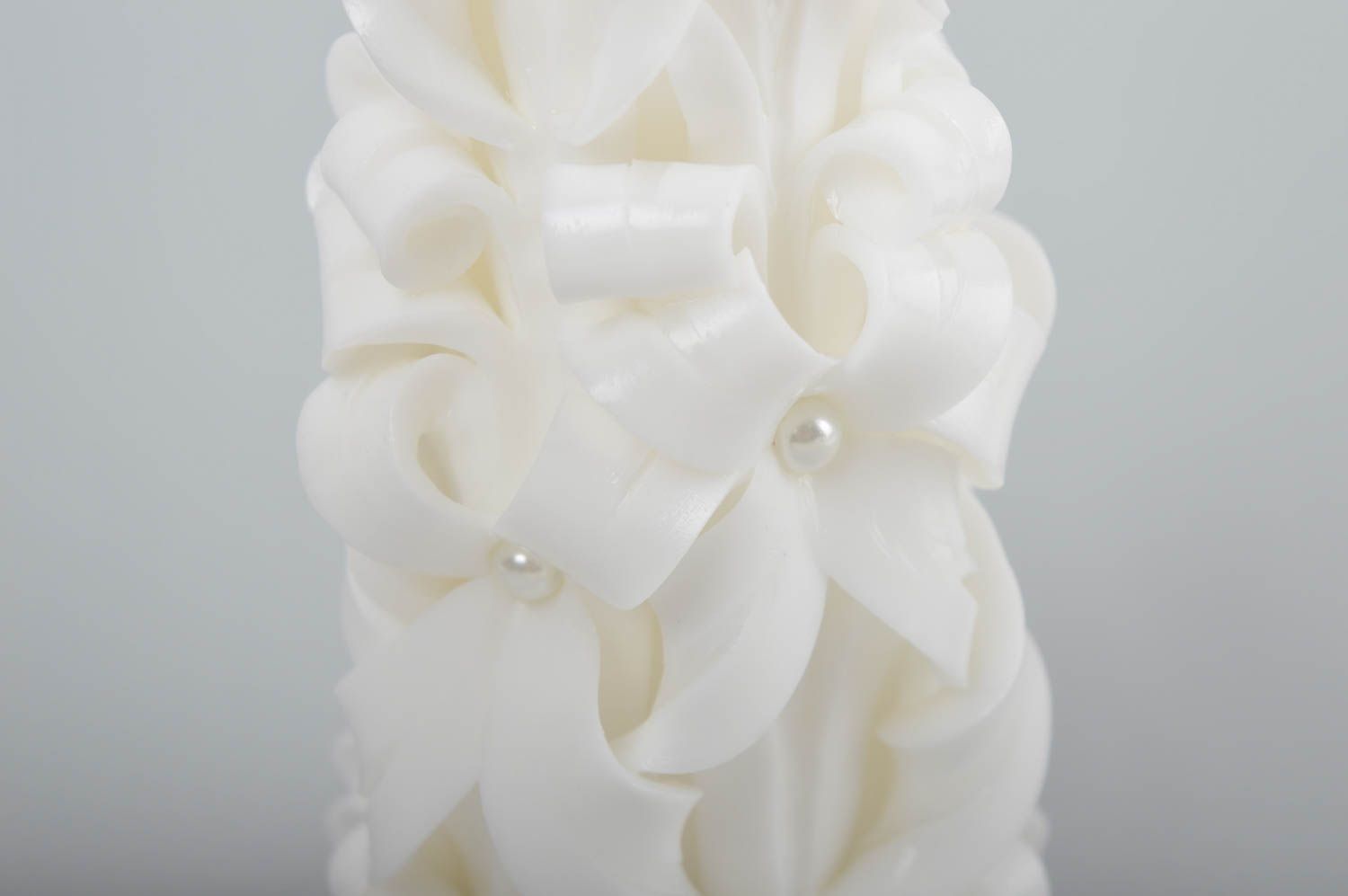 White handmade wedding carved festive candle 8,6 inches, 1,08 lb photo 3