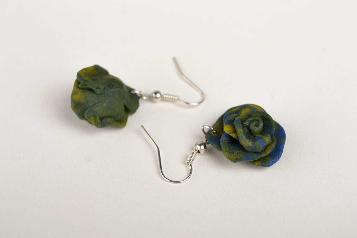 Handmade designer flower earrings stylish elegant earrings polymer clay earrings photo 4