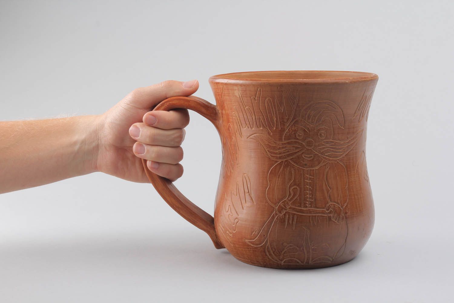 Giant 25 oz clay cup in terracotta color with handle. Great gift for man. photo 2