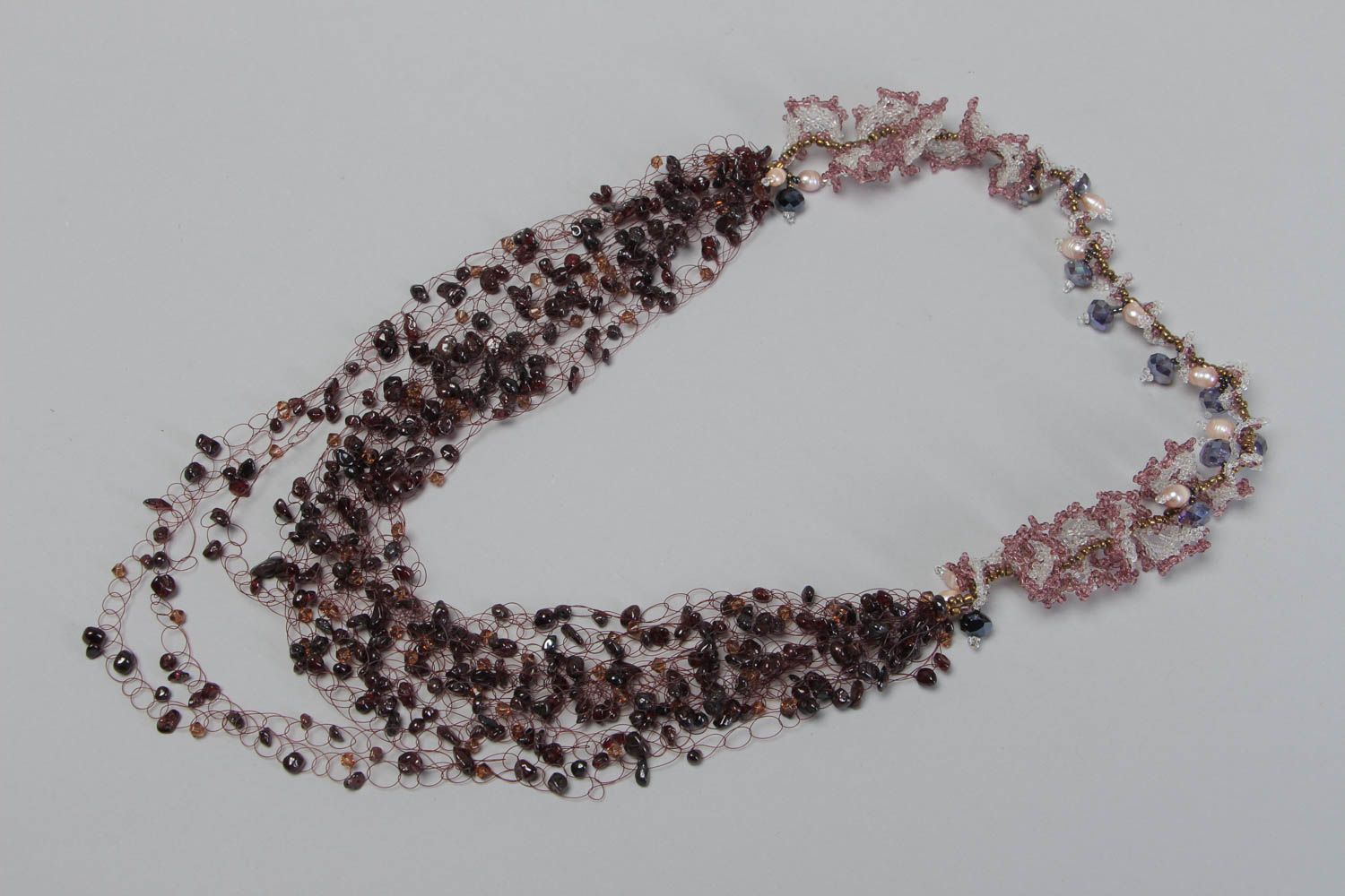Ожерелье из бисера и натуральных камней ручной работы красивое огалала фото 2