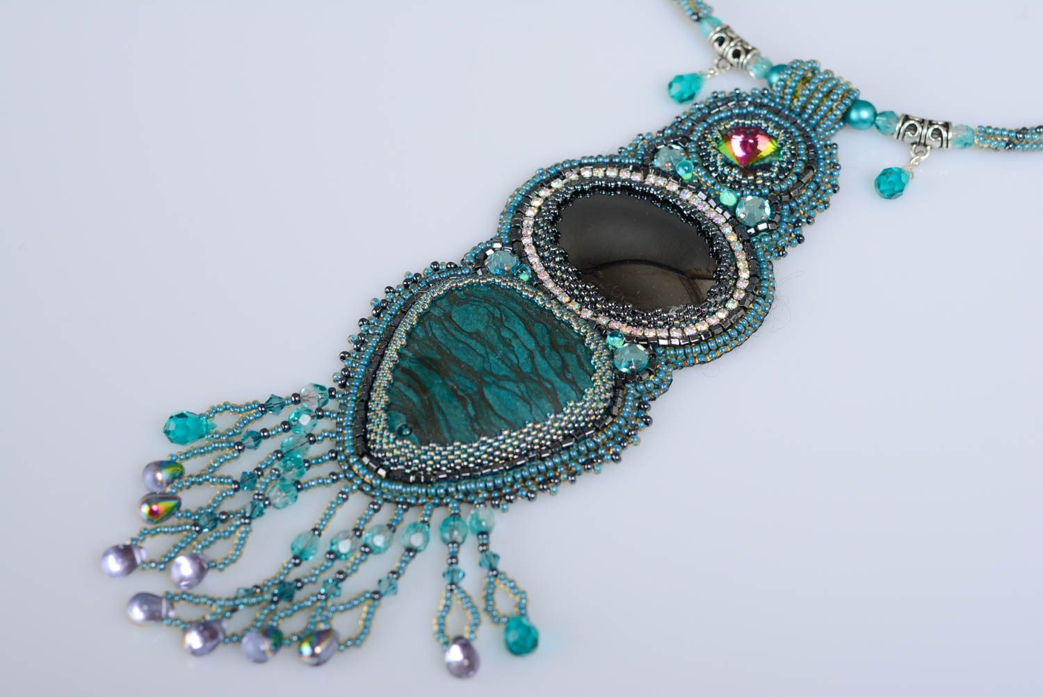 Beautiful handmade massive beaded necklace with natural jasper and hematite stones photo 2
