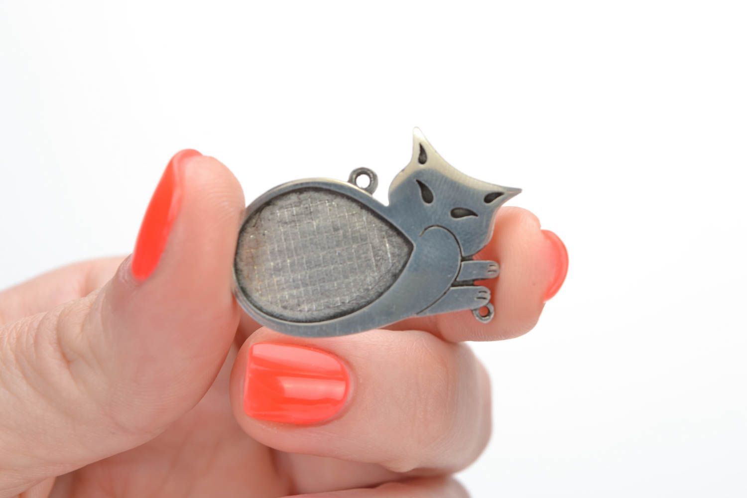 Jolie fourniture métallique pour pendentif en forme de chatte faite main photo 2