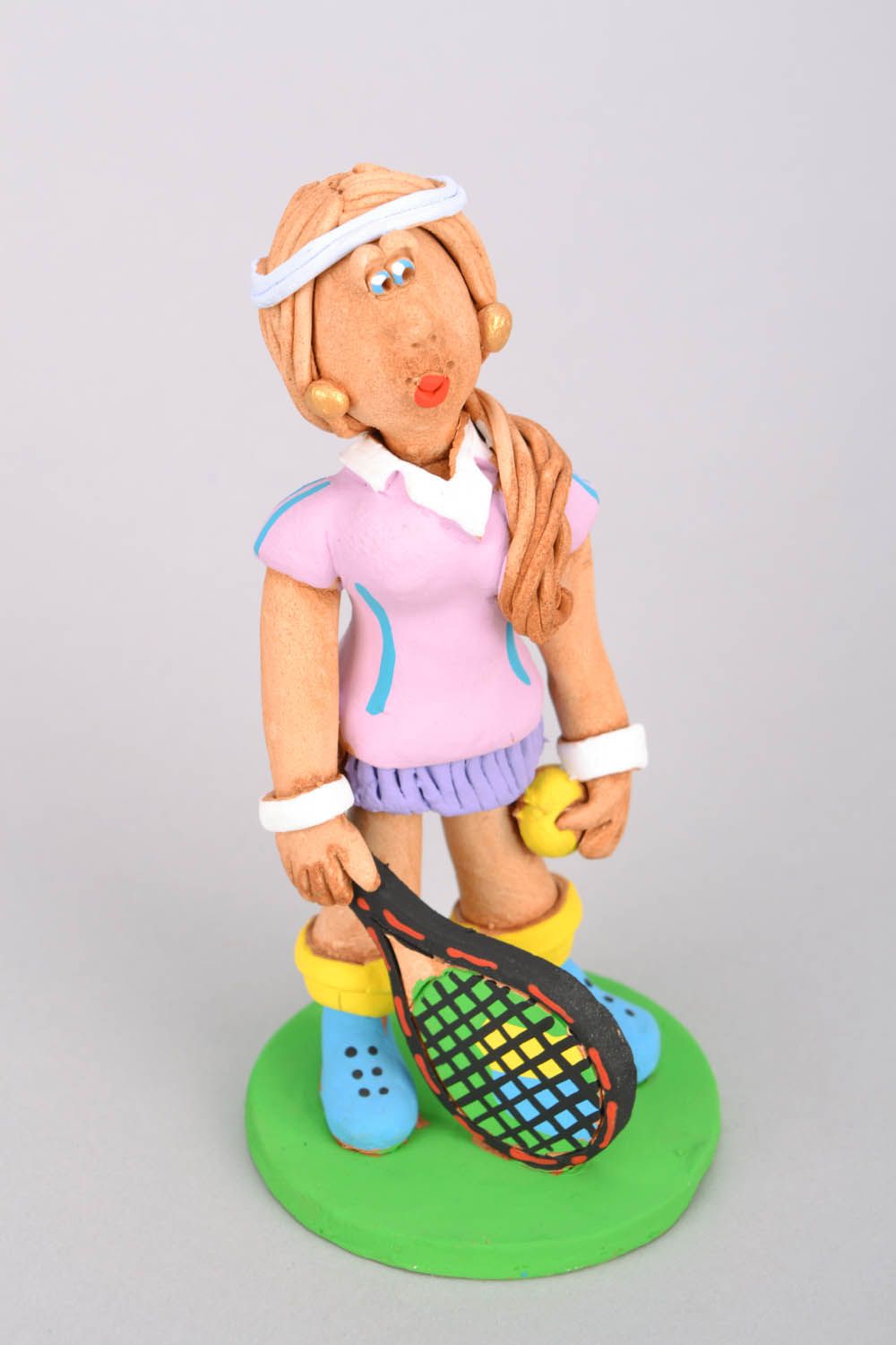Statuetta tennista in argilla fatta a mano figurina decorativa in ceramica 
 foto 3