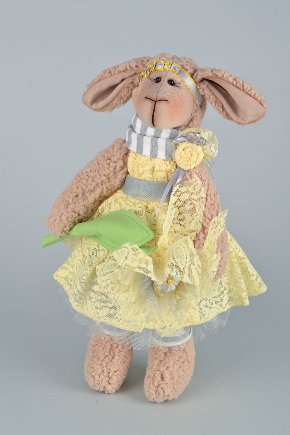 Handmade Kuscheltier Schaf foto 1