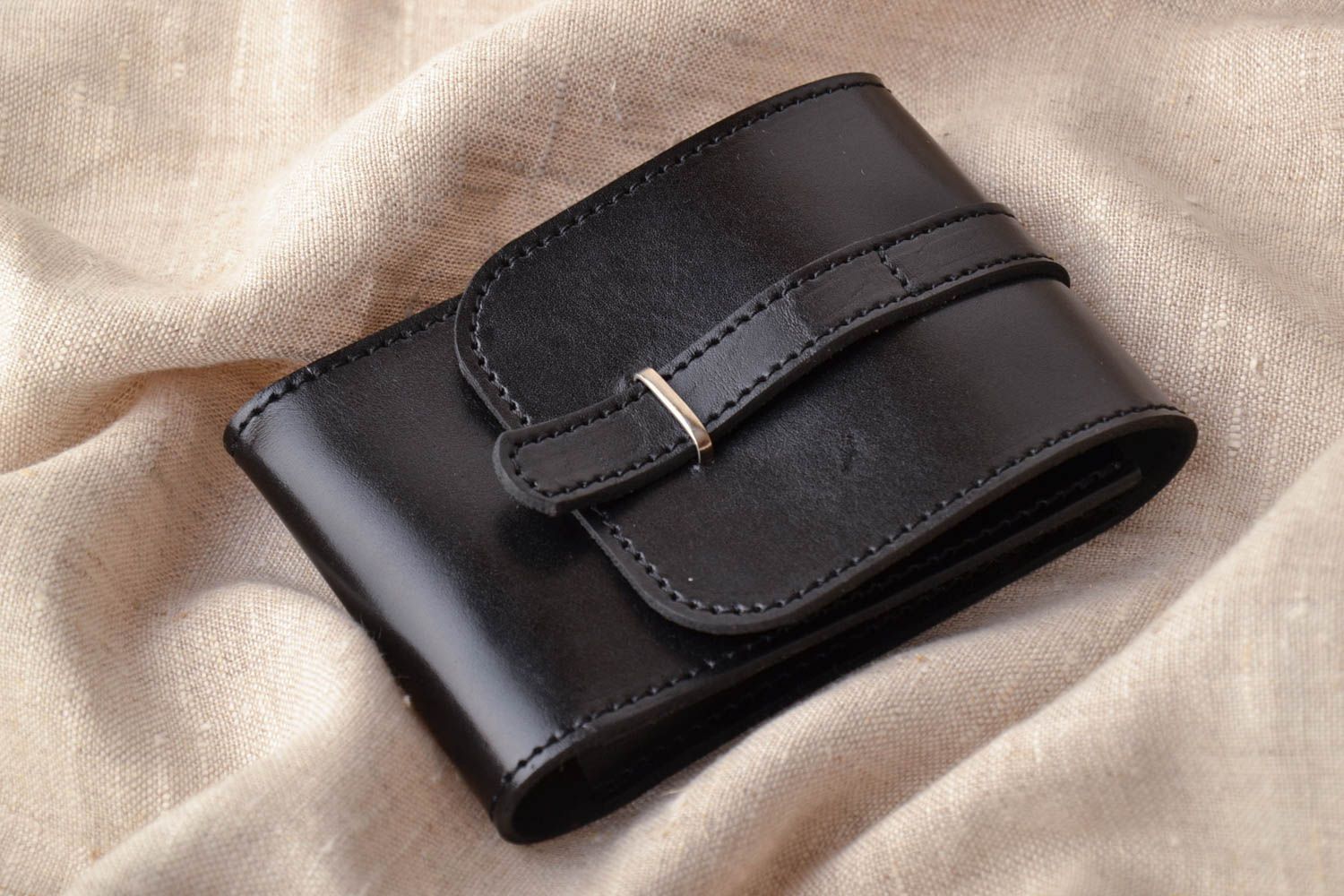 Small leather document bag photo 1