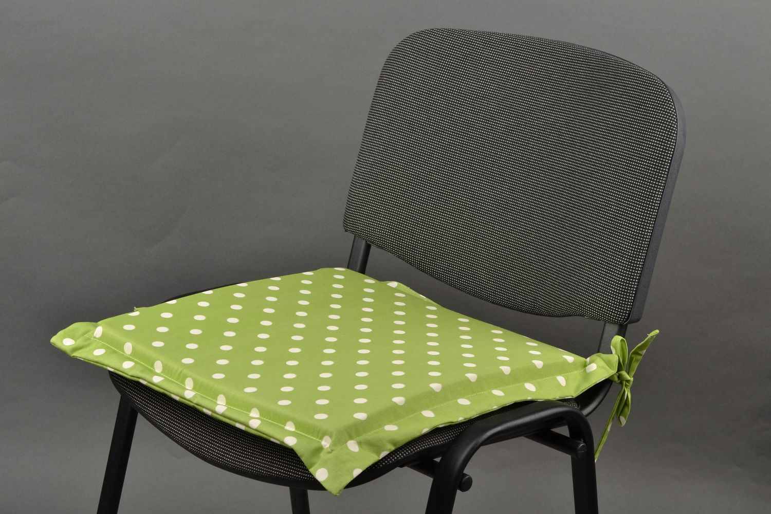 Плоская подушка на стул из хлопка и полиамида фото 2