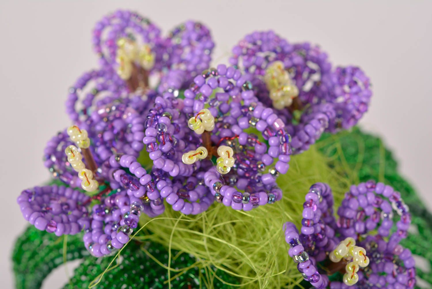Fleurs décoratives fait main Composition florale Décoration maison violettes photo 2