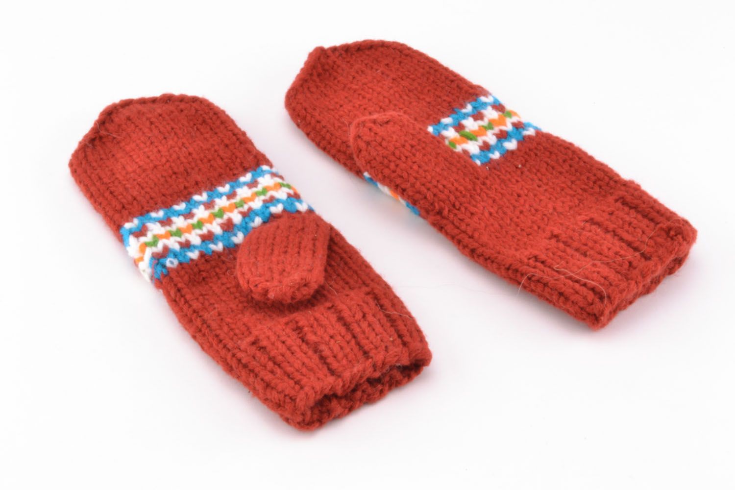 Moufles tricotées main rouges originales photo 3