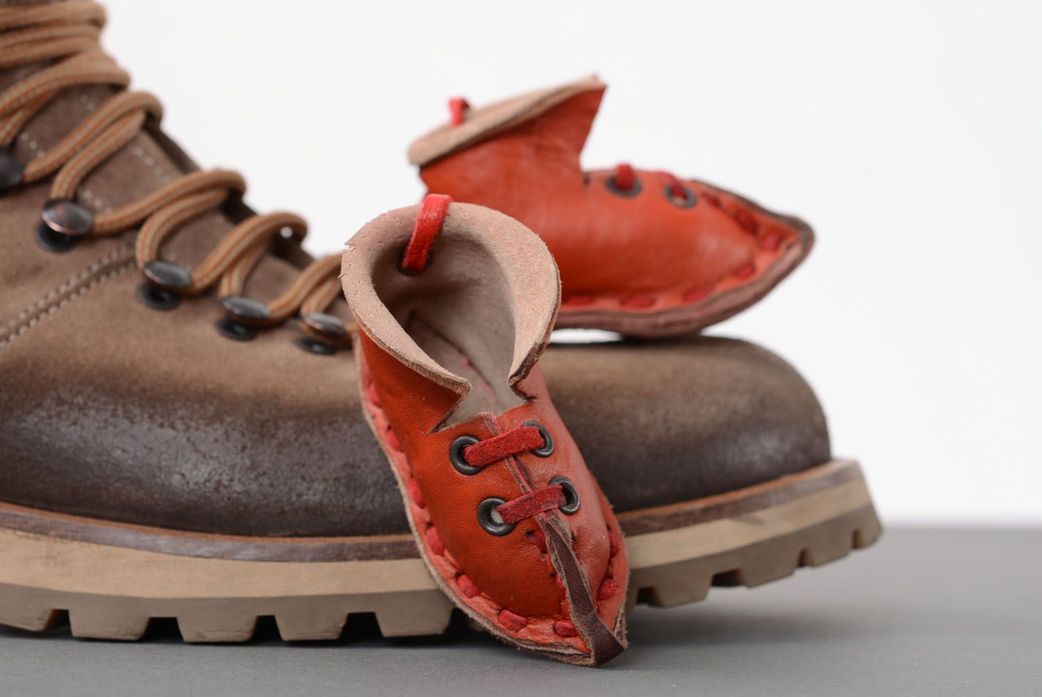 Подвески-ботиночки из натуральной кожи фото 3