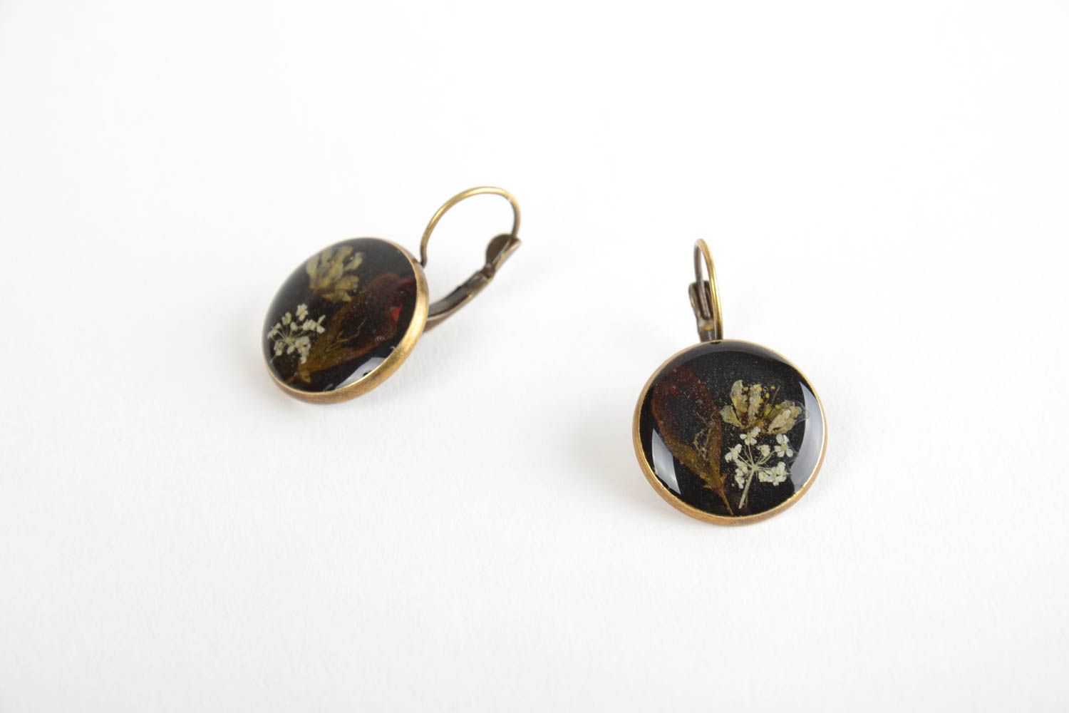 Original homemade round dark earrings with living plants inside photo 3