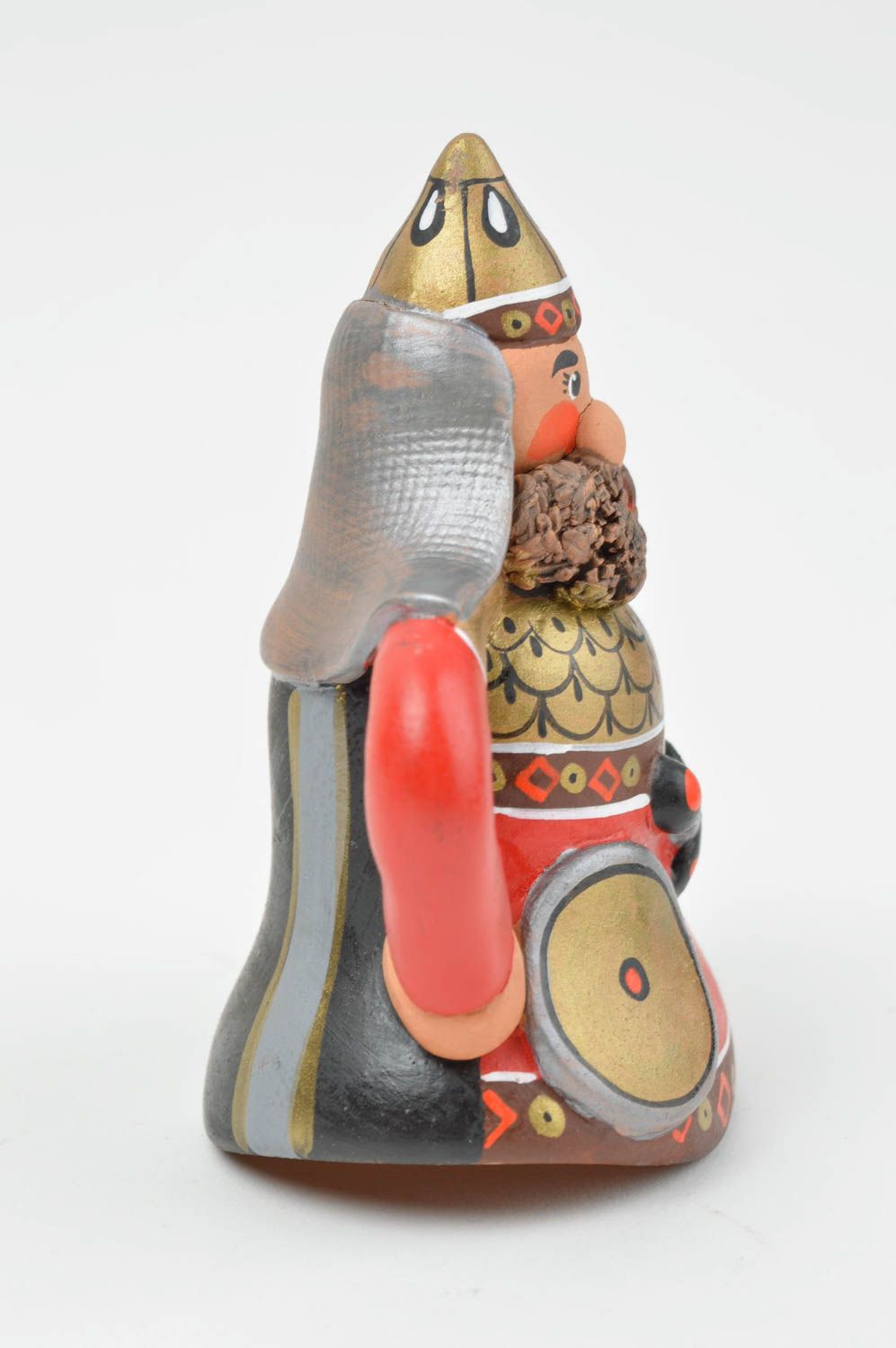 Глиняный колокольчик в виде рыцаря расписанный красками ручной работы необычный фото 2