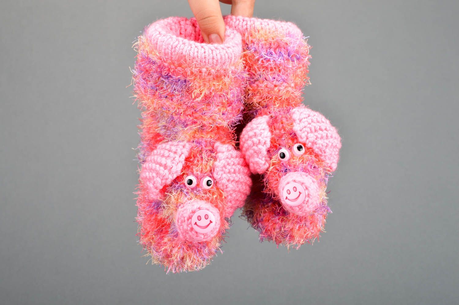 Handmade gehäkelte Schuhe Accessoire für Kinder rosa schöne Kinderschuhe foto 3