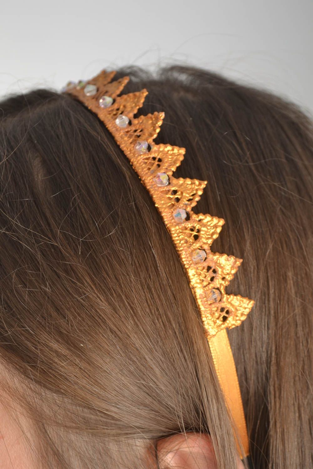 Diadema artesanal estilosa corona para cabello accesorio para el pelo foto 1